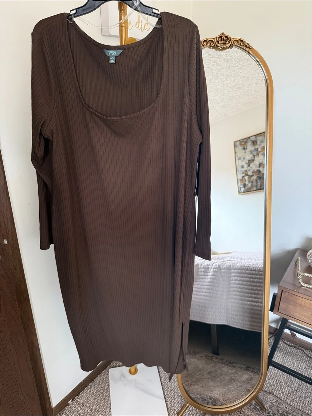 Terra & Sky Brown Ribbed Scoop-Neck Long Sleeve Dress